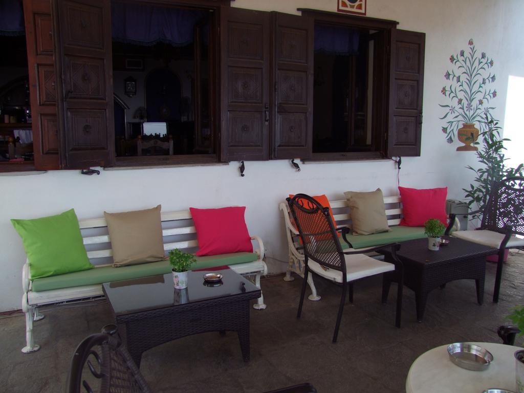 Mansion Theodora Hotel Makrinitsa Exterior photo